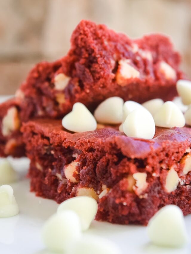Red Velvet Brownie Bars by This Little Home of Mine