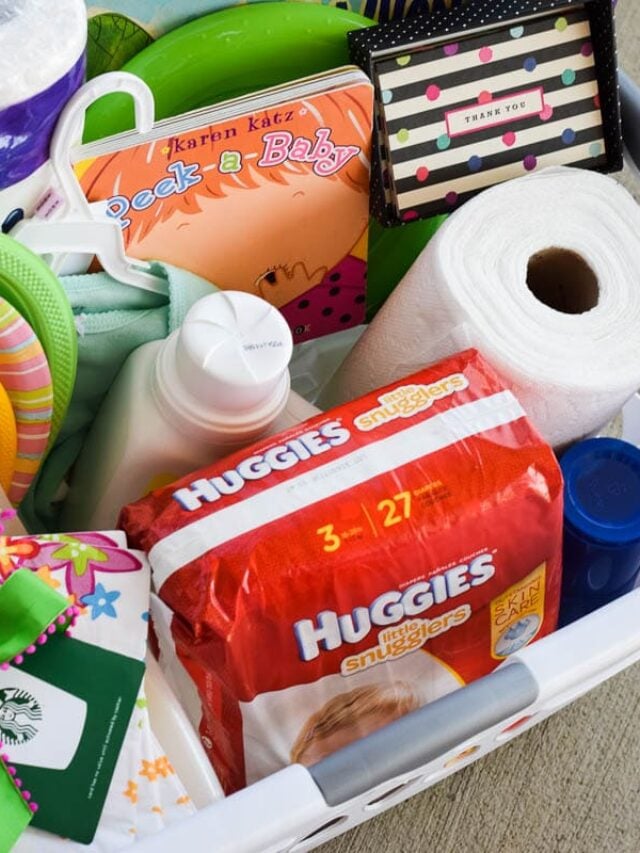 cropped-Survival-Kits-for-New-Moms-Gift-Baskets-for-Moms-09.jpg
