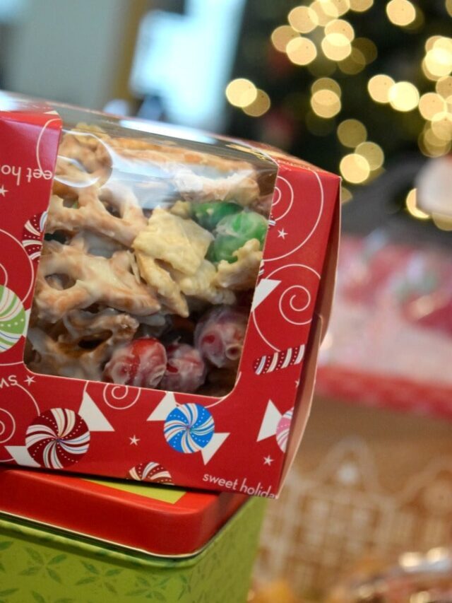 Christmas Treats to Deliver to Your Neighbors Story