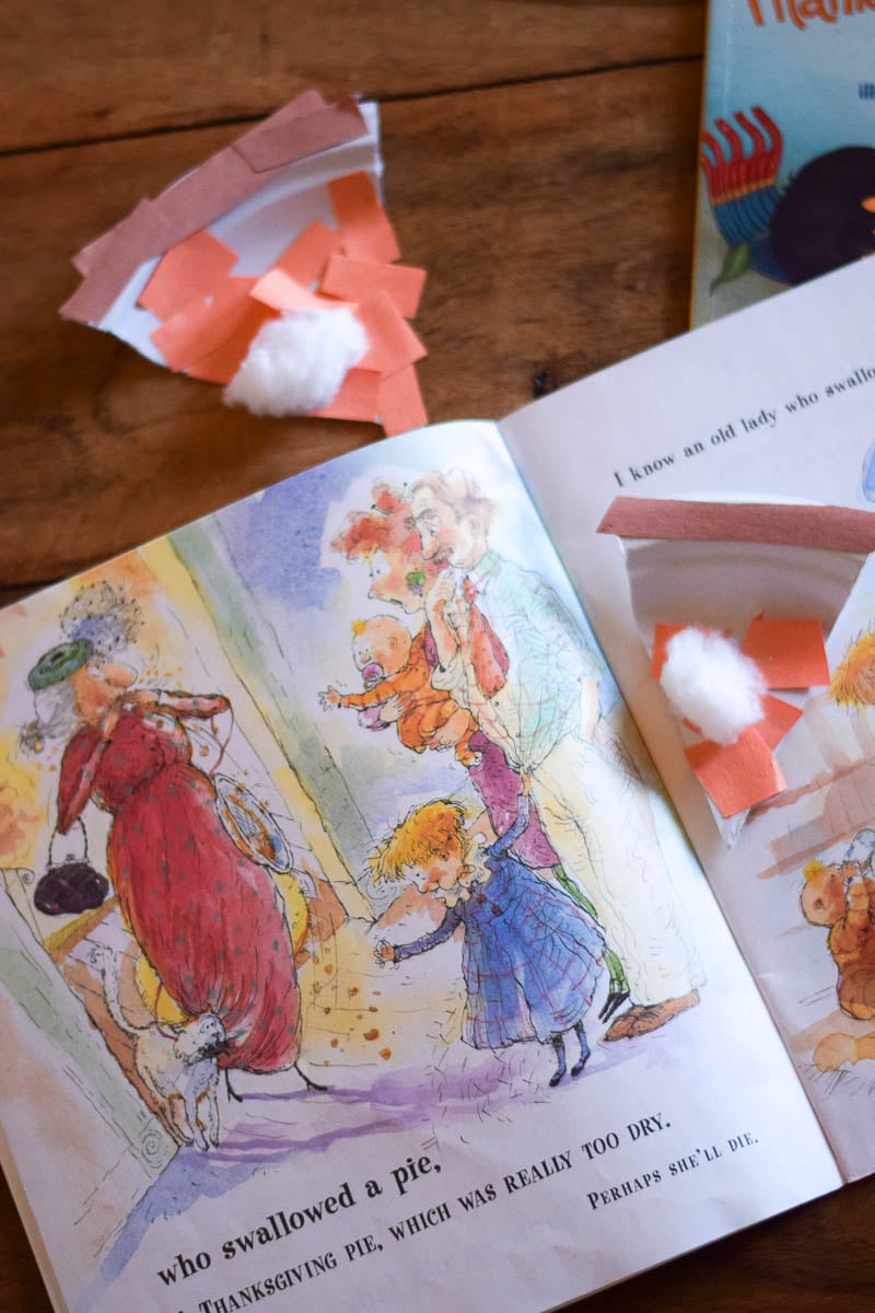 Front Cover of Kids Thanksgiving Book and Pumpkin Pie Craft