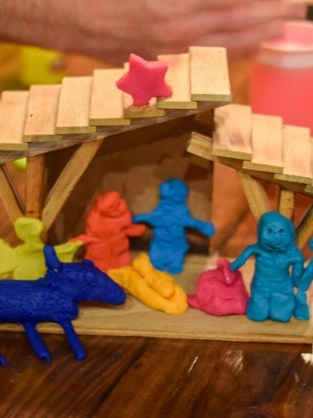 Christmas Activity: Play Dough Manger Story